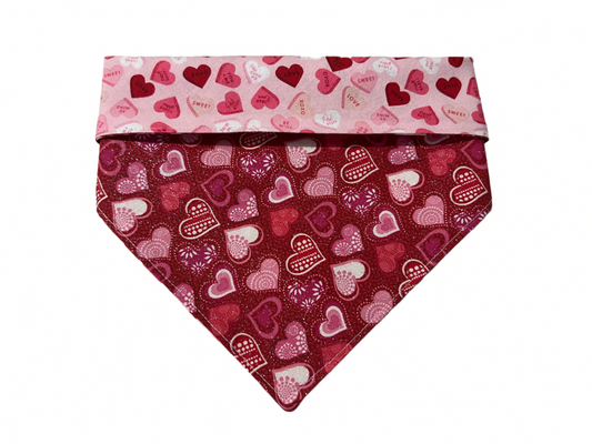 REVERSIBLE VALENTINE'S SNAP-ON PET BANDANA